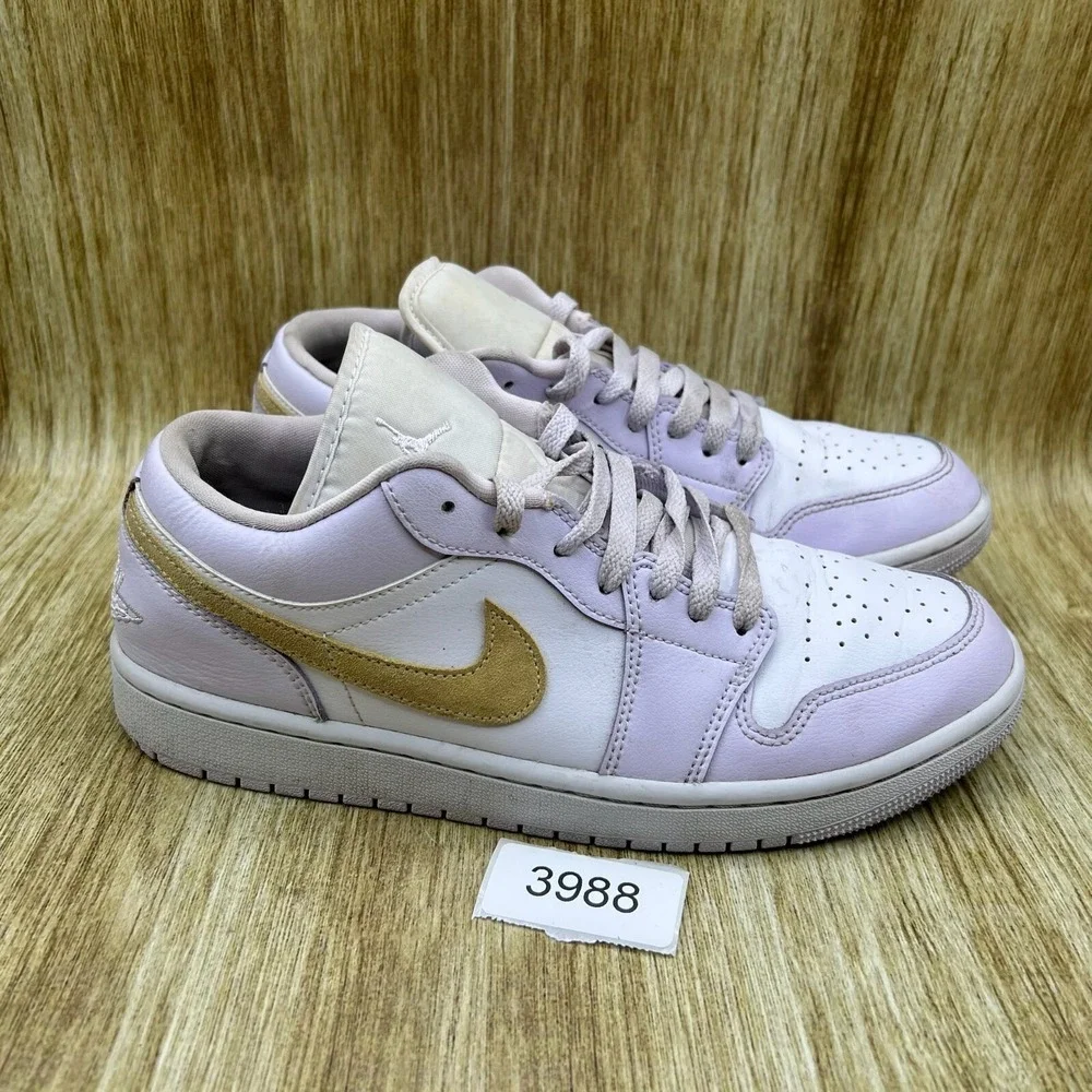 Men's Size 9 Women's 10.5 - Nike Air Jordan 1 Low Barely Grape‎ Shoes DC0774-501